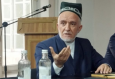 «От одежды «обтягивающей, черной и шелковой» до ботокса. Что критикует в гражданах муфтий Таджикистана? 